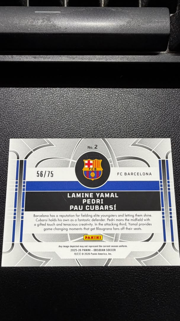 Lamine Yamal / Pedri / Pau Cubarsí 2025-26 Panini Obsidian Nucleus Electric Etch Orange 56/75 #2 – FC Barcelona