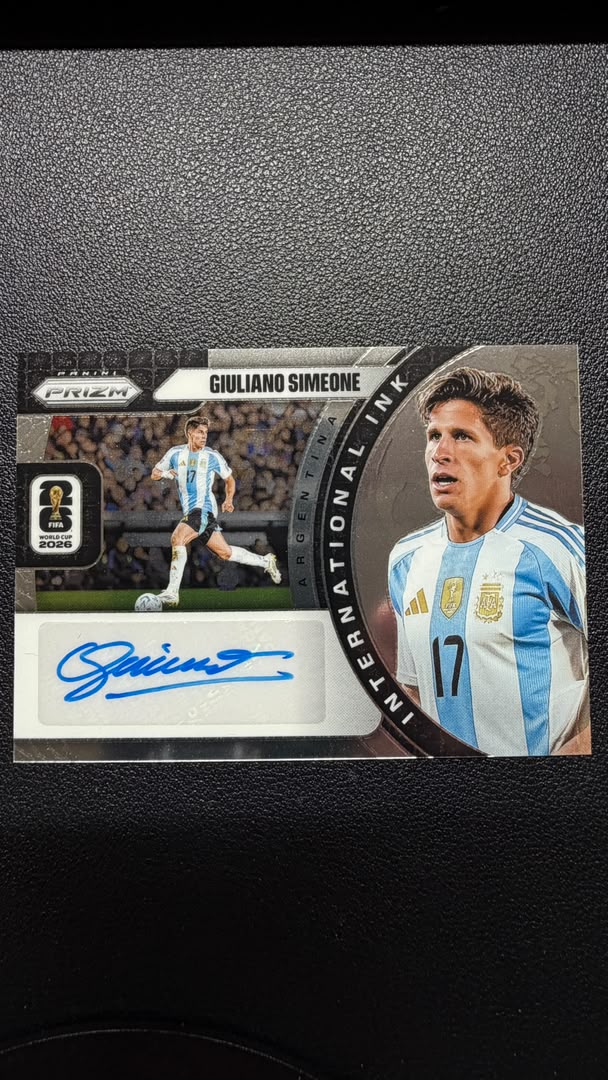 Giuliano Simeone 2026 Panini Prizm FIFA World Cup International Ink Auto #II-GS – Argentina