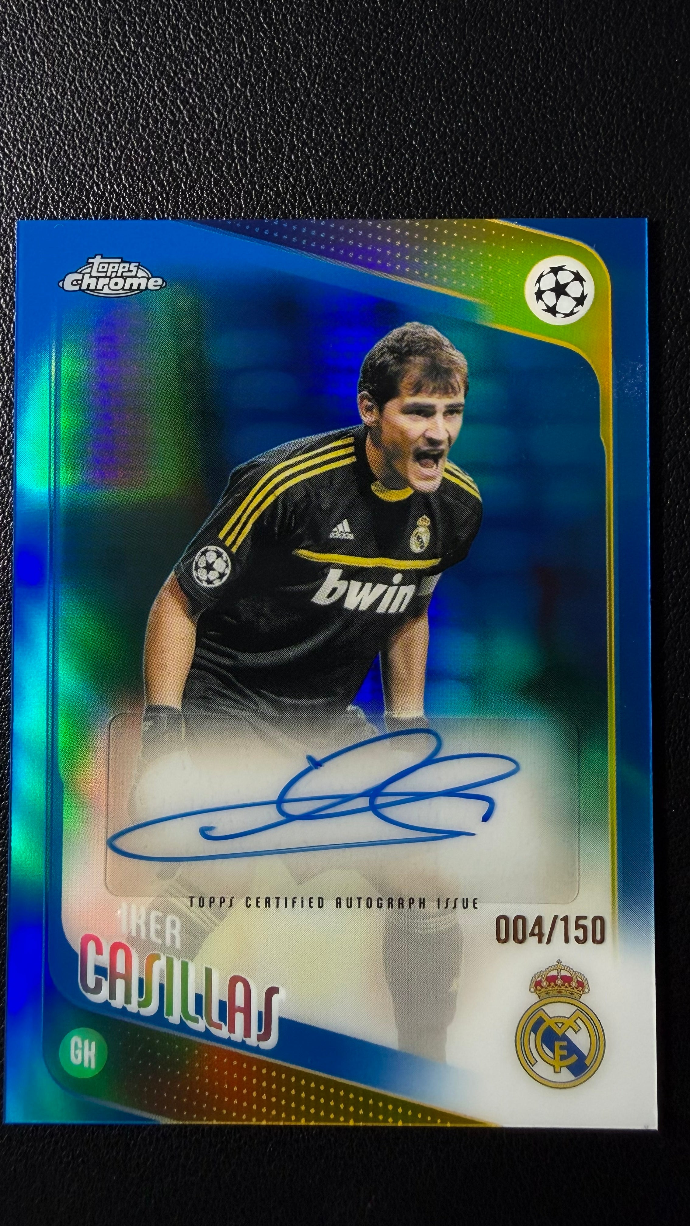2021-22 Topps Chrome UEFA Iker Casillas Blue Refractor Auto #004/150 Real Madrid