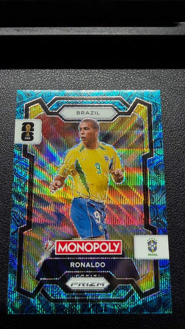 Ronaldo Nazário 2026 Panini Prizm Monopoly FIFA World Cup Four Corners Green Wave #18 – Brazil