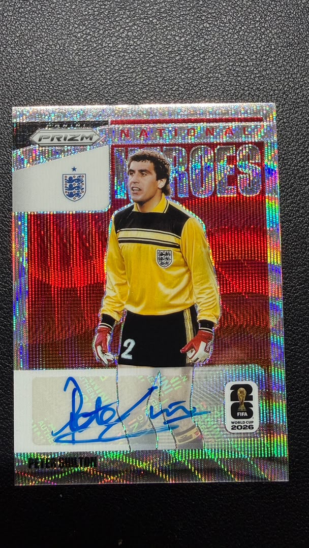 Peter Shilton 2026 Panini Prizm FIFA World Cup National Heroes Wave Prizm Auto #NH-PSH – England