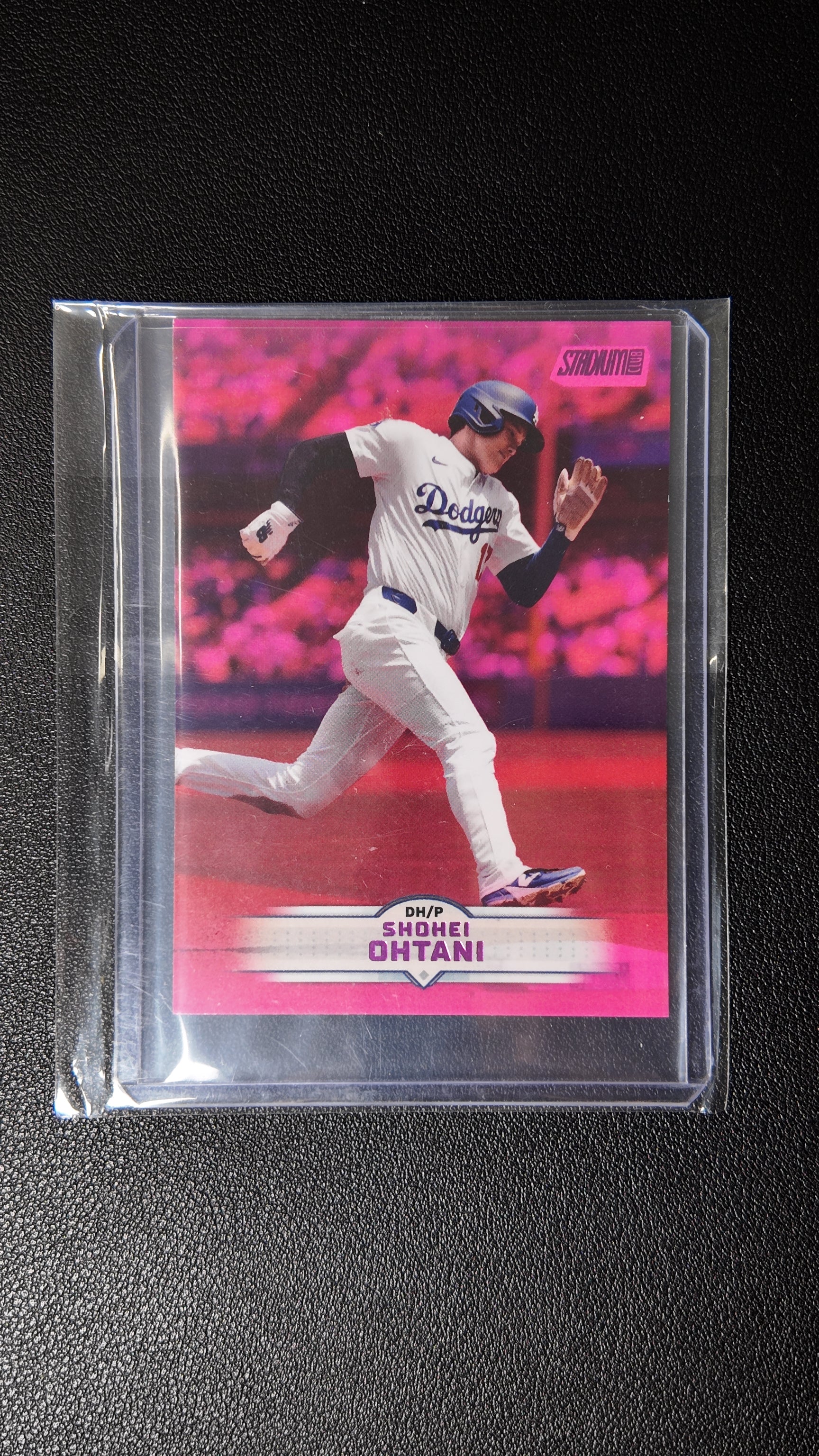 2025 Topps Stadium Club Shohei Ohtani Pink Foil Parallel #58